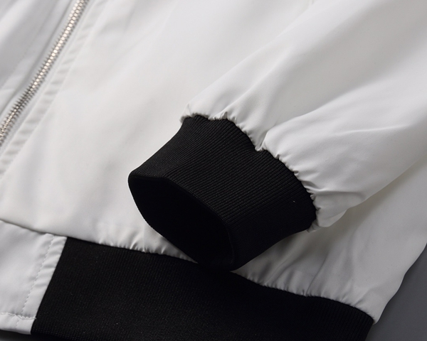 ブランドジャケット着用イメージ